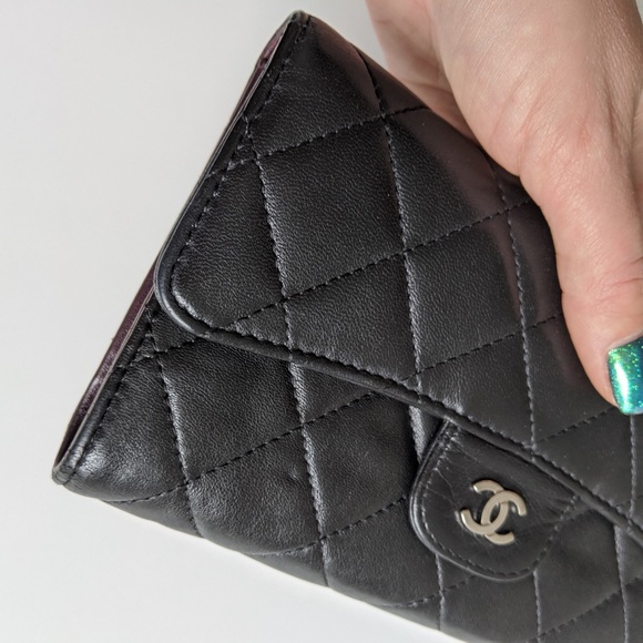 Chanel Wallet - Picture 10 of 15